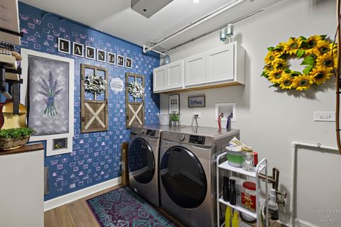 Tiny photo for 555 Rodenburg Road, Roselle, IL 60172 (MLS # 12585023)