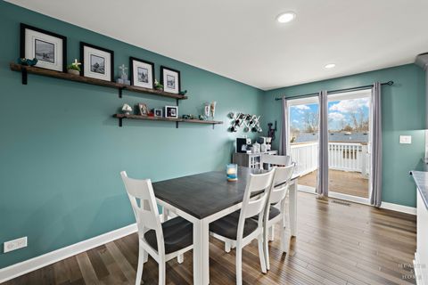 Tiny photo for 555 Rodenburg Road, Roselle, IL 60172 (MLS # 12585023)