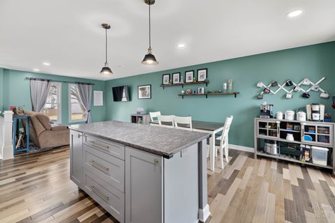 Tiny photo for 555 Rodenburg Road, Roselle, IL 60172 (MLS # 12585023)