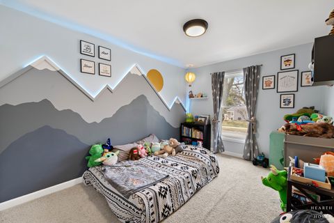 Tiny photo for 555 Rodenburg Road, Roselle, IL 60172 (MLS # 12585023)