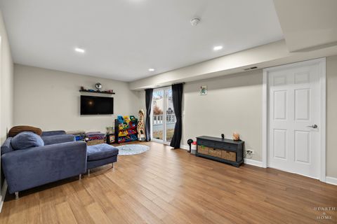 Tiny photo for 555 Rodenburg Road, Roselle, IL 60172 (MLS # 12585023)