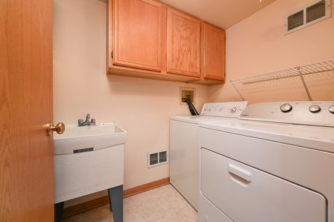 Tiny photo for 1187 Bristol Lane, Buffalo Grove, IL 60089 (MLS # 12760716)