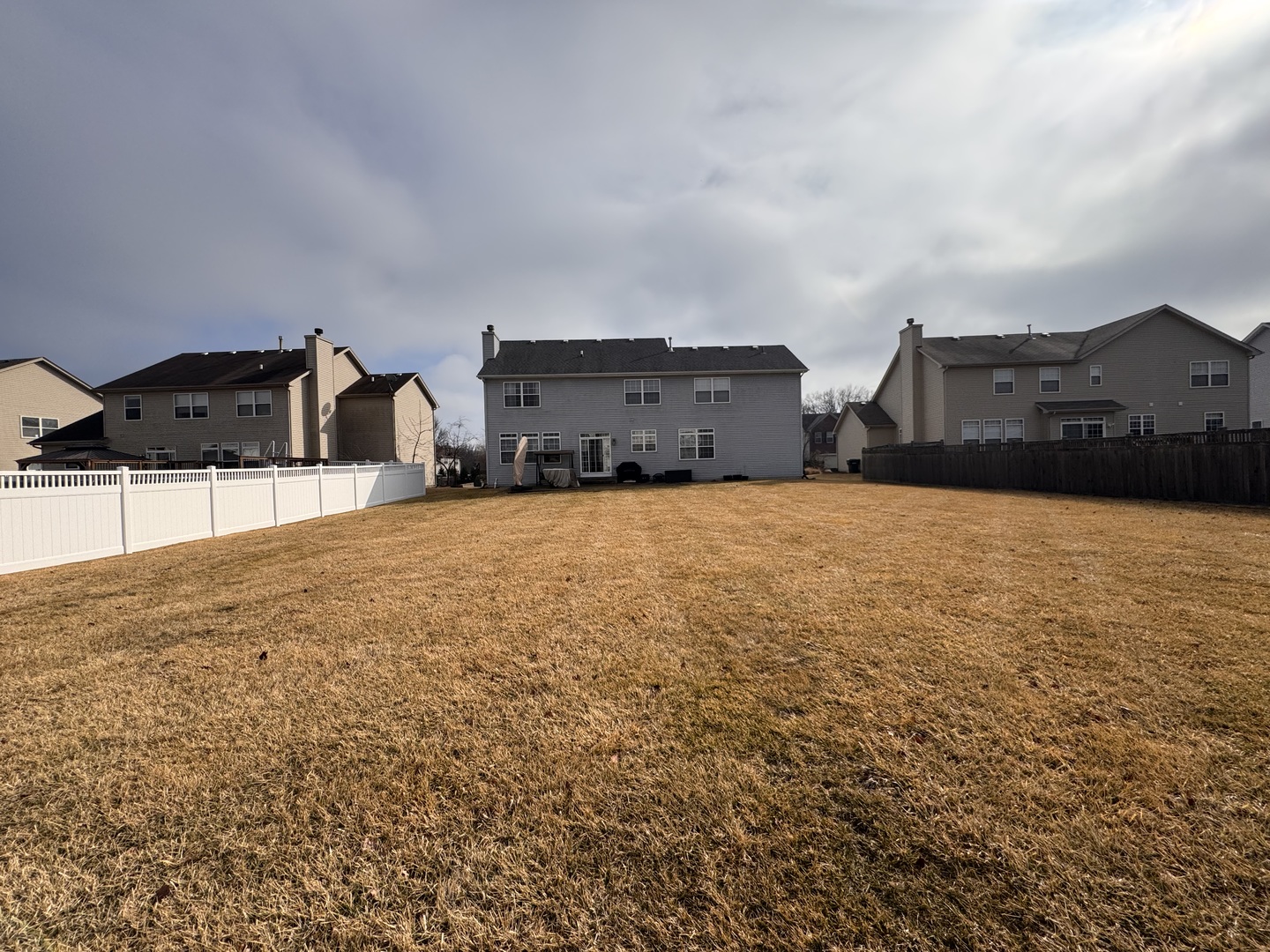 26160 W Ravine Woods Drive