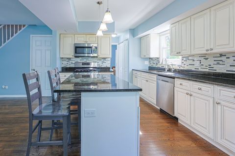 Tiny photo for 1415 Plainview Road, Carpentersville, IL 60110 (MLS # 12484637)