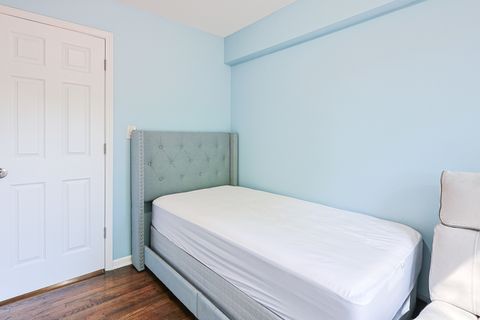 Tiny photo for 1415 Plainview Road, Carpentersville, IL 60110 (MLS # 12484637)