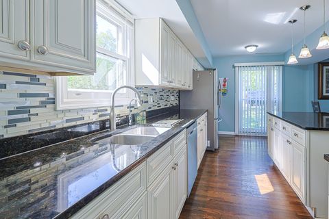 Tiny photo for 1415 Plainview Road, Carpentersville, IL 60110 (MLS # 12484637)