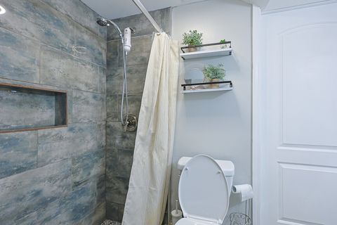 Tiny photo for 1415 Plainview Road, Carpentersville, IL 60110 (MLS # 12484637)