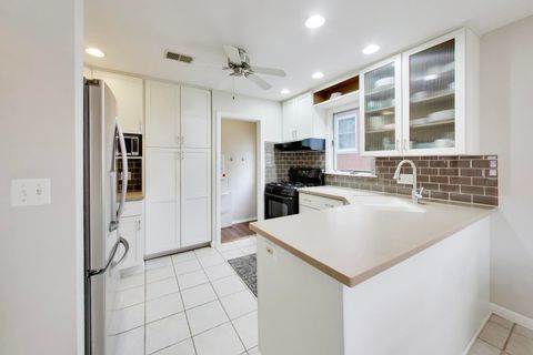 Tiny photo for 524 9th Avenue, La Grange, IL 60525 (MLS # 12586172)