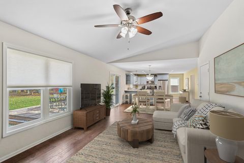 Tiny photo for 567 7th Circle, Marengo, IL 60152 (MLS # 12543052)