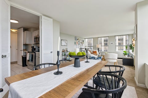 Tiny photo for 2626 N LAKEVIEW Avenue #1002, Chicago, IL 60614 (MLS # 12708354)
