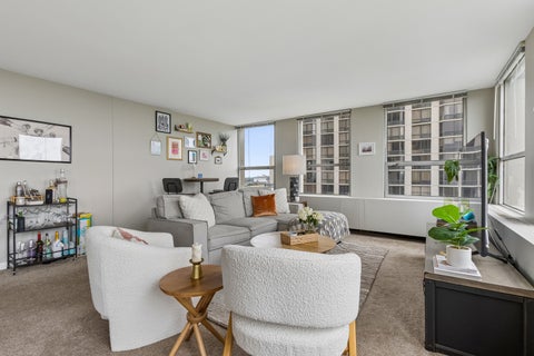 Tiny photo for 2626 N LAKEVIEW Avenue #1002, Chicago, IL 60614 (MLS # 12708354)