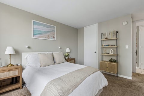 Tiny photo for 2626 N LAKEVIEW Avenue #1002, Chicago, IL 60614 (MLS # 12708354)