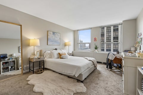 Tiny photo for 2626 N LAKEVIEW Avenue #1002, Chicago, IL 60614 (MLS # 12708354)