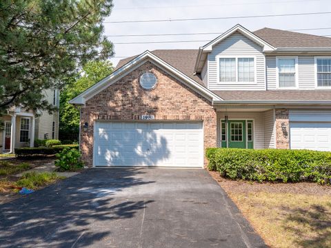 Photo of 1981 Golden Gate Lane, Naperville, IL 60563 (MLS # 12439835)