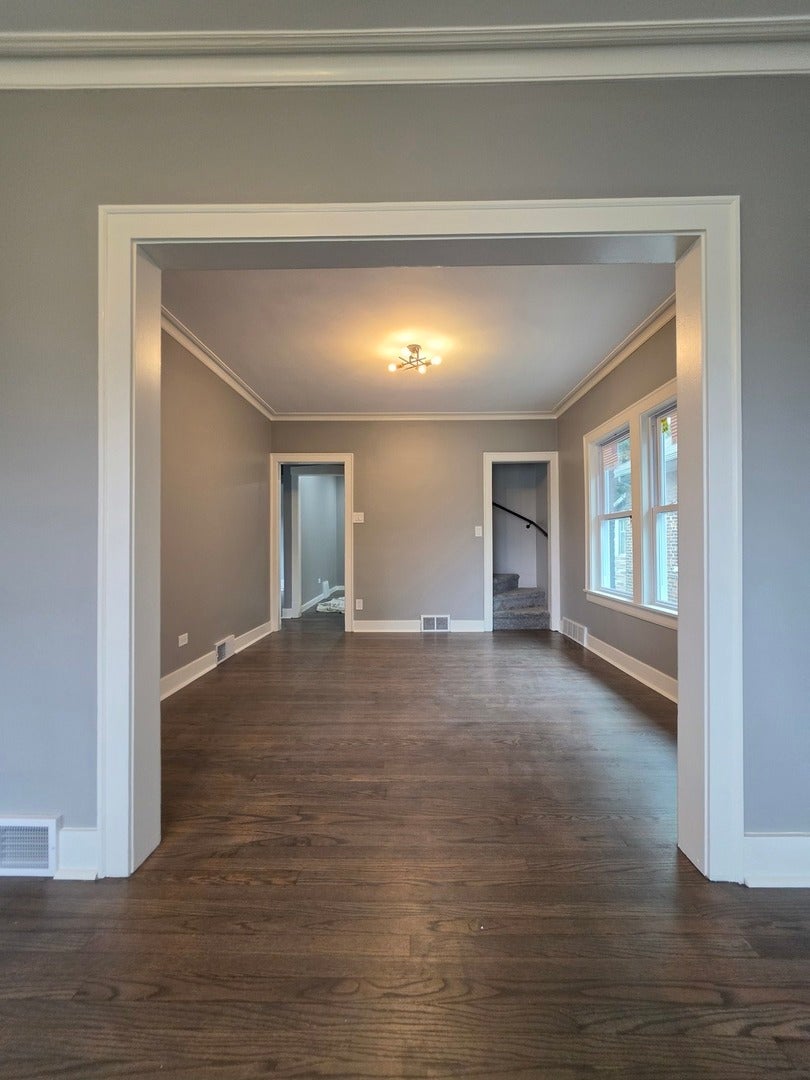 97 Bellwood Avenue