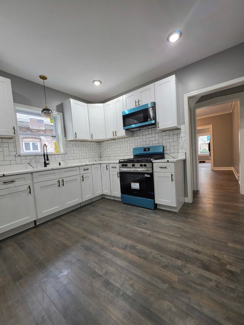 Tiny photo for 97 Bellwood Avenue, Bellwood, IL 60104 (MLS # 12775711)