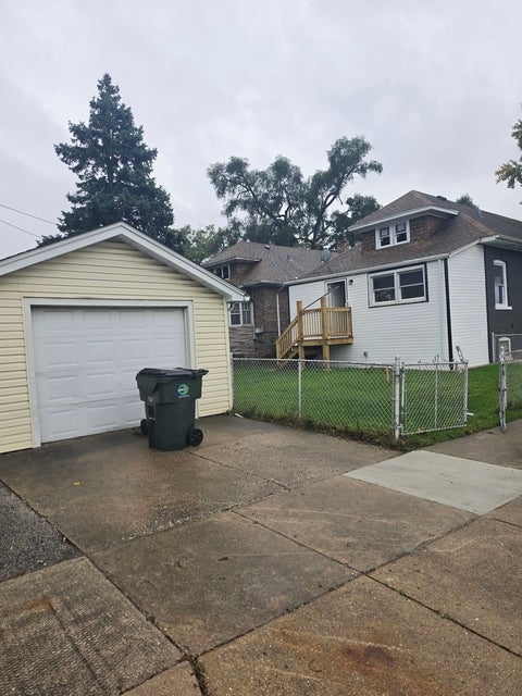 Tiny photo for 97 Bellwood Avenue, Bellwood, IL 60104 (MLS # 12775711)