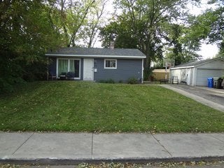 Photo of 118 Hickory Drive, Carpentersville, IL 60110 (MLS # 12782797)