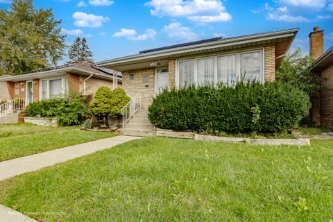 Tiny photo for 3628 W 82ND Place, Chicago, IL 60652 (MLS # 12775662)