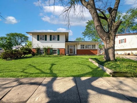 Photo of Park Forest, IL 60466 (MLS # 12626869)