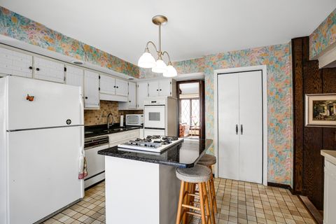 Tiny photo for 1326 Hillview Road, Homewood, IL 60430 (MLS # 12512604)