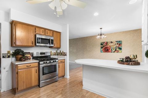 Tiny photo for 5080 Prairie Oak Road, Gurnee, IL 60031 (MLS # 12523956)