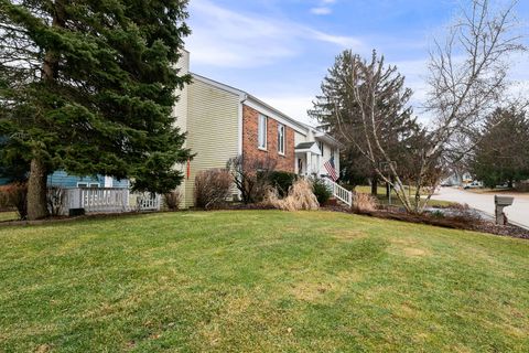 Tiny photo for 5080 Prairie Oak Road, Gurnee, IL 60031 (MLS # 12523956)