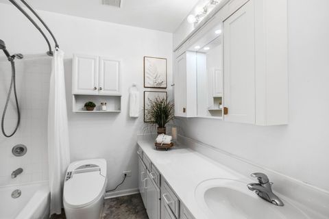 Tiny photo for 5080 Prairie Oak Road, Gurnee, IL 60031 (MLS # 12523956)