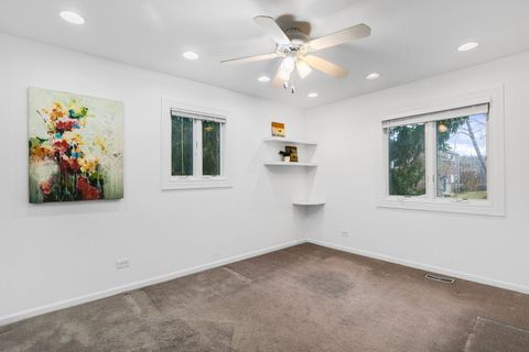 Tiny photo for 5080 Prairie Oak Road, Gurnee, IL 60031 (MLS # 12523956)