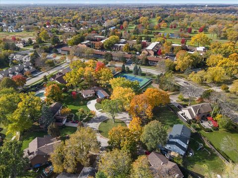 Tiny photo for 650 Cress Creek Lane, Crystal Lake, IL 60014 (MLS # 12525774)