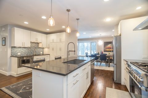 Tiny photo for 139 Thatcher Avenue, River Forest, IL 60305 (MLS # 12605239)