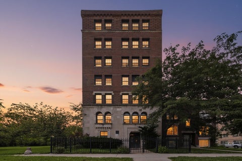Photo of 3017 E 78th Street #3A, Chicago, IL 60649 (MLS # 12708558)