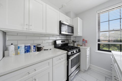 Tiny photo for 3017 E 78th Street #3A, Chicago, IL 60649 (MLS # 12708558)