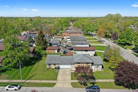 Tiny photo for 296 E Crest Avenue, Bensenville, IL 60106 (MLS # 12448669)