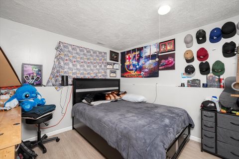 Tiny photo for 296 E Crest Avenue, Bensenville, IL 60106 (MLS # 12448669)
