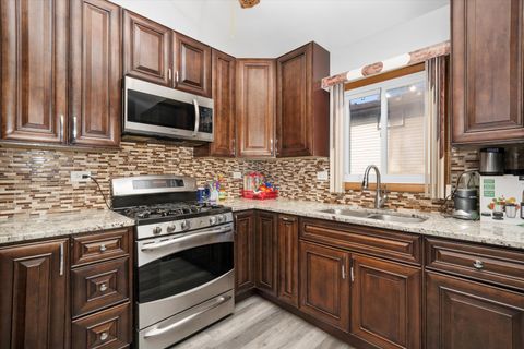 Tiny photo for 296 E Crest Avenue, Bensenville, IL 60106 (MLS # 12448669)