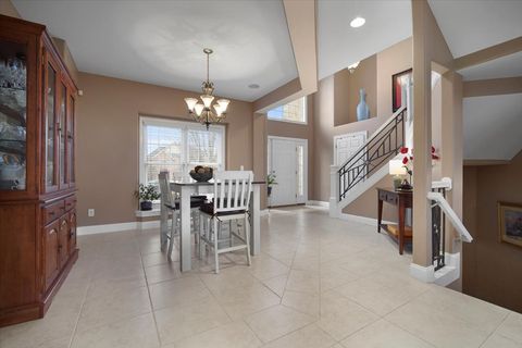 Tiny photo for 2007 Withers Lane, Bloomington, IL 61704 (MLS # 12510286)