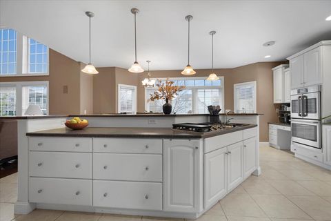 Tiny photo for 2007 Withers Lane, Bloomington, IL 61704 (MLS # 12510286)