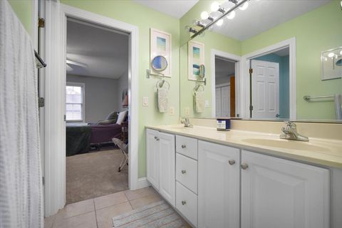 Tiny photo for 2007 Withers Lane, Bloomington, IL 61704 (MLS # 12510286)