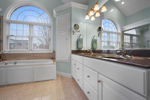 Tiny photo for 2007 Withers Lane, Bloomington, IL 61704 (MLS # 12510286)