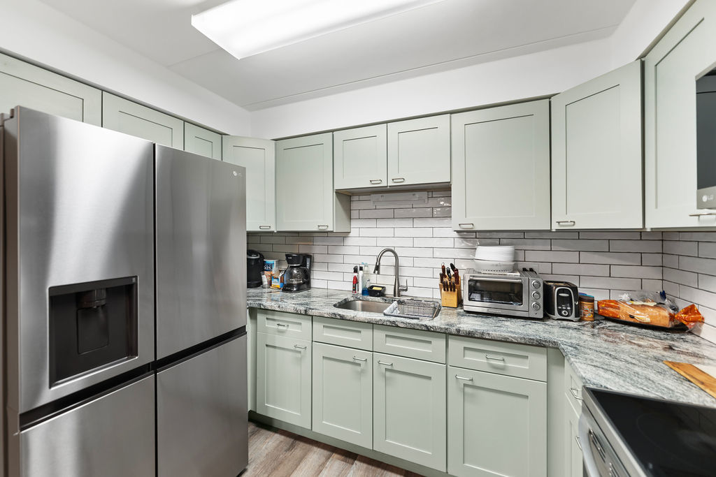 4754 W 101ST Street 1A