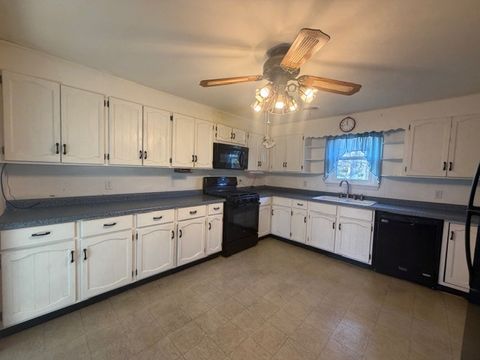 Tiny photo for 118 S Bloomington Street, Dewitt, IL 61735 (MLS # 12611701)