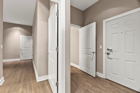 Tiny photo for 6 N May Street #403, Chicago, IL 60607 (MLS # 12508936)