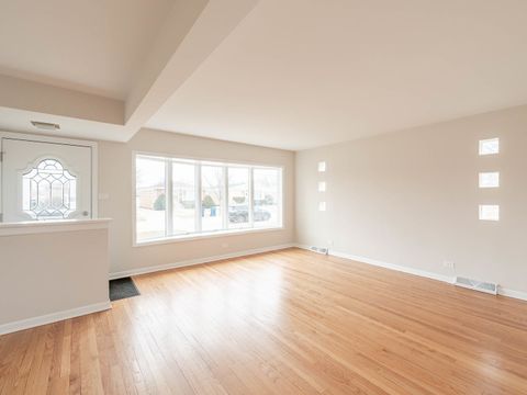 Tiny photo for 10224 McNerney Drive, Franklin Park, IL 60131 (MLS # 12572589)