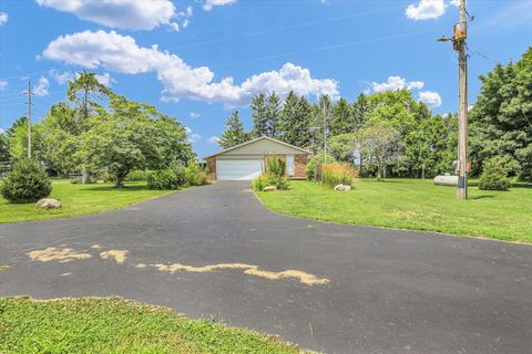 Tiny photo for 1102 County Road 600 N, Tolono, IL 61880 (MLS # 12421191)