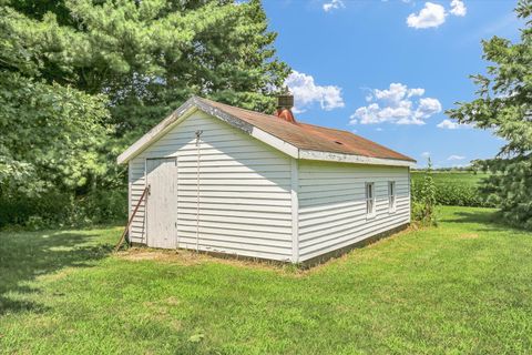 Tiny photo for 1102 County Road 600 N, Tolono, IL 61880 (MLS # 12421191)