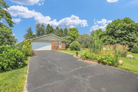 Tiny photo for 1102 County Road 600 N, Tolono, IL 61880 (MLS # 12421191)