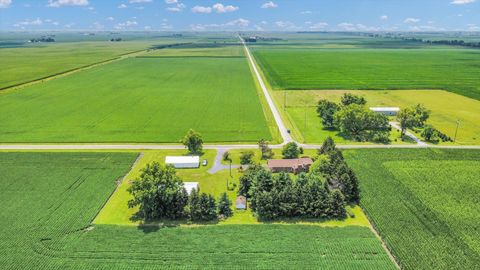 Tiny photo for 1102 County Road 600 N, Tolono, IL 61880 (MLS # 12421191)