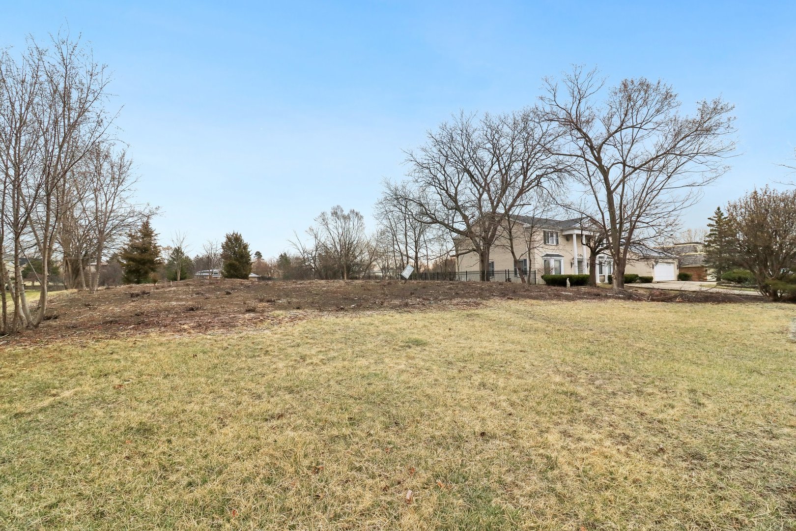 2149 Post Road