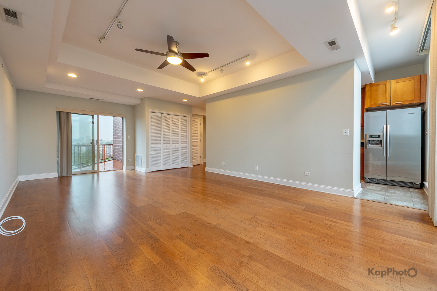 2272 S Archer Avenue 8A